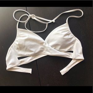 Crossover White Swimsuit Top
